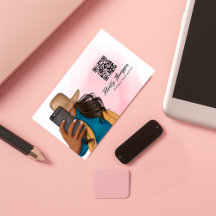 Chica de selfie elegante con código QR