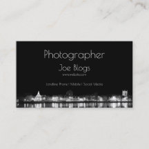 Ciudad Iluminada De Noche