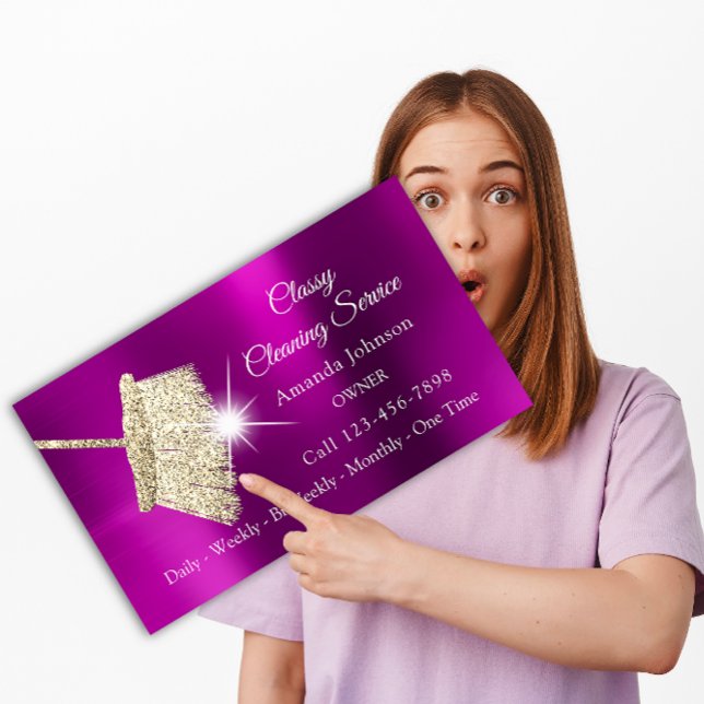 Tarjeta De Visita Clásico Servicio de Limpieza Maid Gold Fuchsia Pin (Classy Cleaning Service Maid Gold Fuchsia Pink Business Card )
