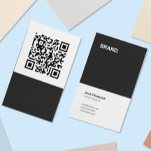 Código QR blanco negro Minimalista de moda vertica