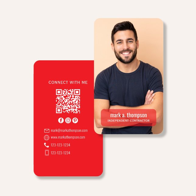 Tarjeta De Visita Código QR de Foto Conecta Conmigo Rojo Moderno (Bold red QR code contact design with photo and clean modern professional layout)