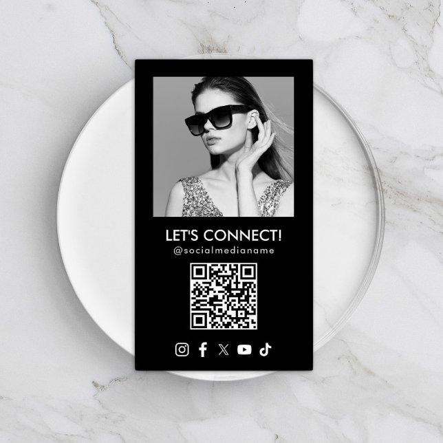 Tarjeta De Visita Código QR de medios sociales Añadir foto vertical (Subido por el creador)