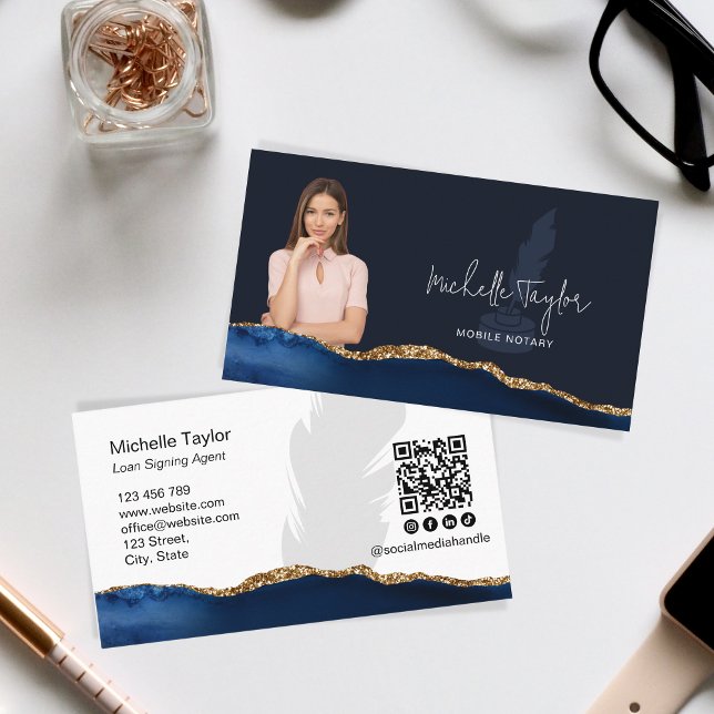 Tarjeta De Visita Código QR de notario móvil profesional moderno de  (Notary Logo Business Card)
