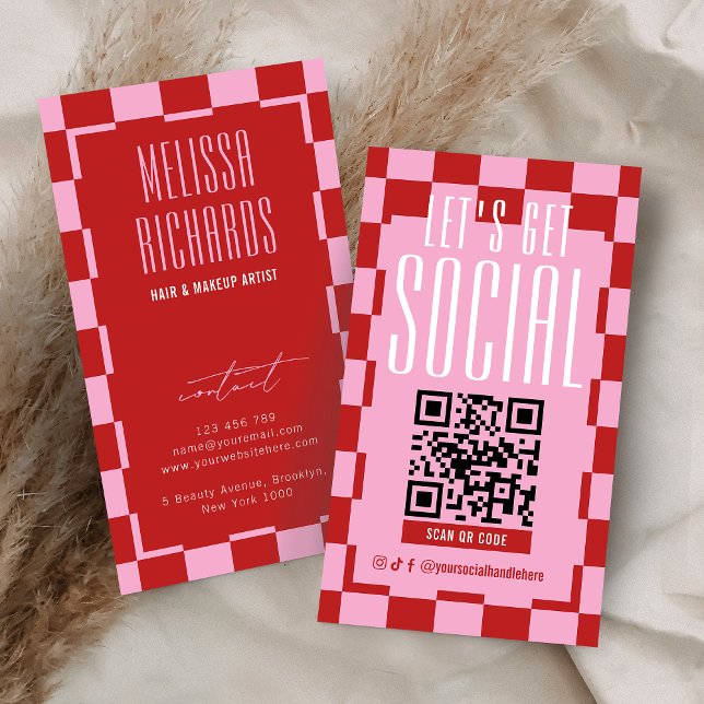 Tarjeta De Visita Código QR escaneable rojo y rosa retro para redes  (Subido por el creador)