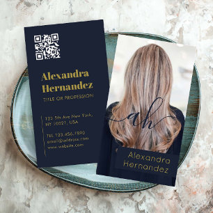 Tarjeta De Visita Código Qr inicial de la imagen de maquillaje de la