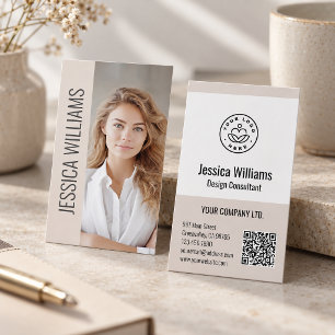 Tarjeta De Visita Código QR Logo Empresarial Moderno Profesional Bei