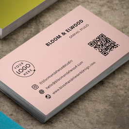 Tarjeta De Visita Código QR Sencillo logotipo de color rosa mínimo m