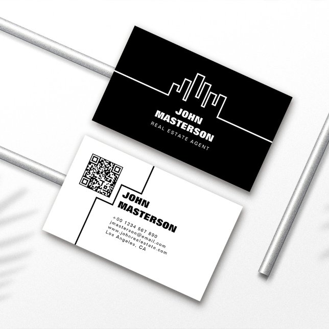 Tarjeta De Visita Código QR Simple Agente Inmobiliario Blanco y Negr (Subido por el creador)