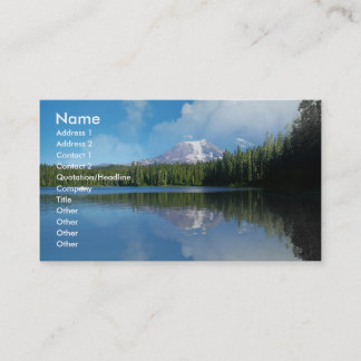 Tarjeta de visita con el fondo de la montaña