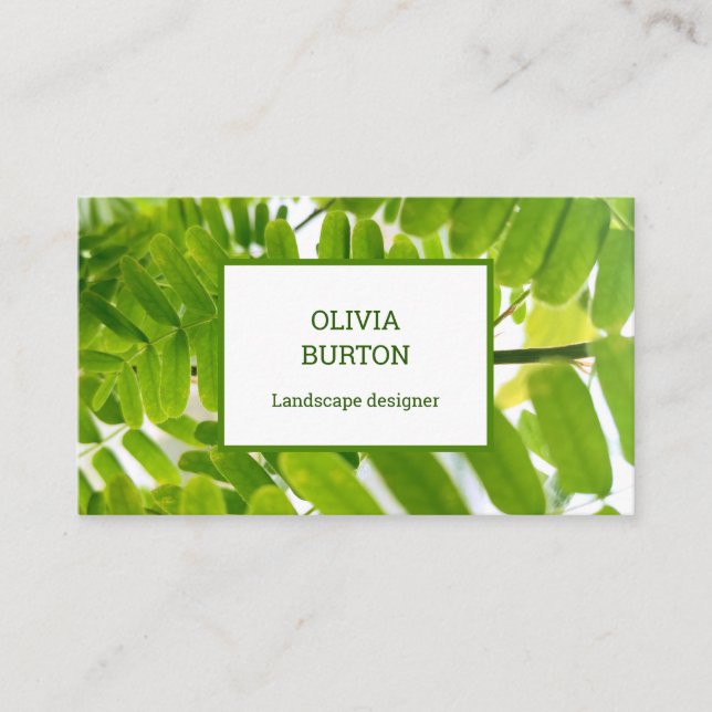 Tarjeta de visita con fondo natural. (Anverso)