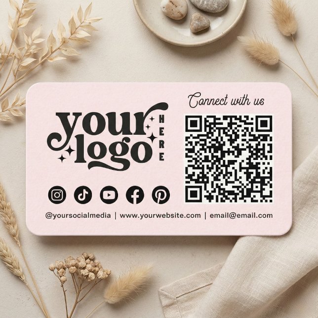 Tarjeta De Visita Conectarse con nosotros Social Media QR Code Pink (Connect with us Social Media QR Code Pink Business Card)