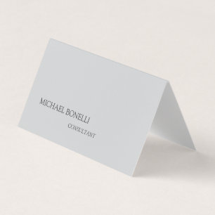 Tarjeta De Visita Consultor de fondo gris moderno único