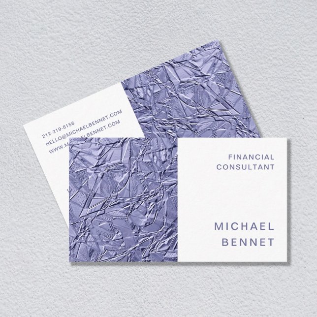 Tarjeta De Visita Consultor financiero moderno de metal púrpura (Subido por el creador)