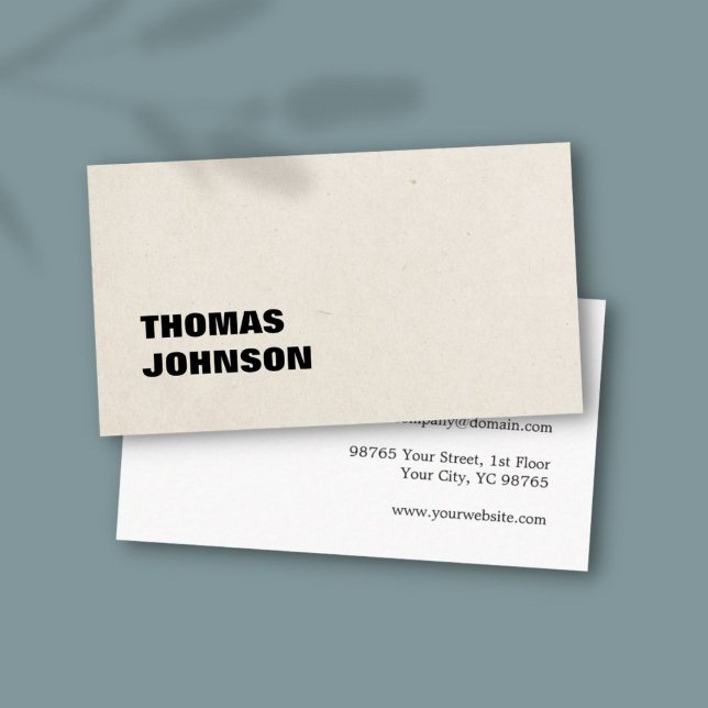 Tarjeta De Visita Consultor negro de papel negrita simple moderno (Subido por el creador)