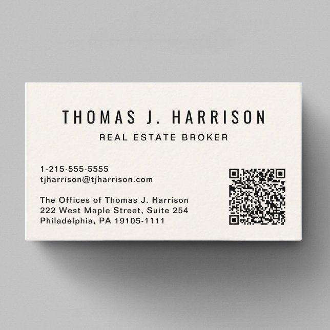 Tarjeta De Visita Crema de código QR profesional (Capture attention, make connections, and leave a lasting impression with our modern QR business card)