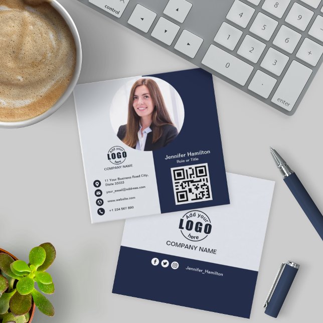 Tarjeta De Visita Cuadrada Blanco y negro profesional añaden foto QR Code Sq (Subido por el creador)