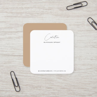 Tarjeta De Visita Cuadrada Classy Beige Handwritten Script Jewelry Display