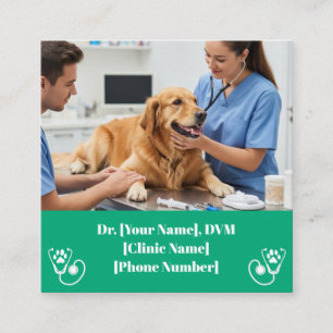 Tarjeta De Visita Cuadrada Clínica Veterinaria y Mascota Verde
