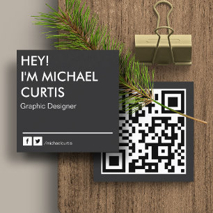 Tarjeta De Visita Cuadrada Código QR de Diseñador Gráfico Moderno Gris