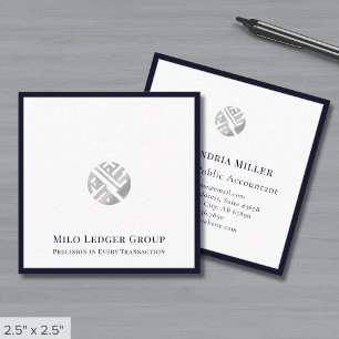 Tarjeta De Visita Cuadrada Elegante logotipo plateado borde azul de la marina