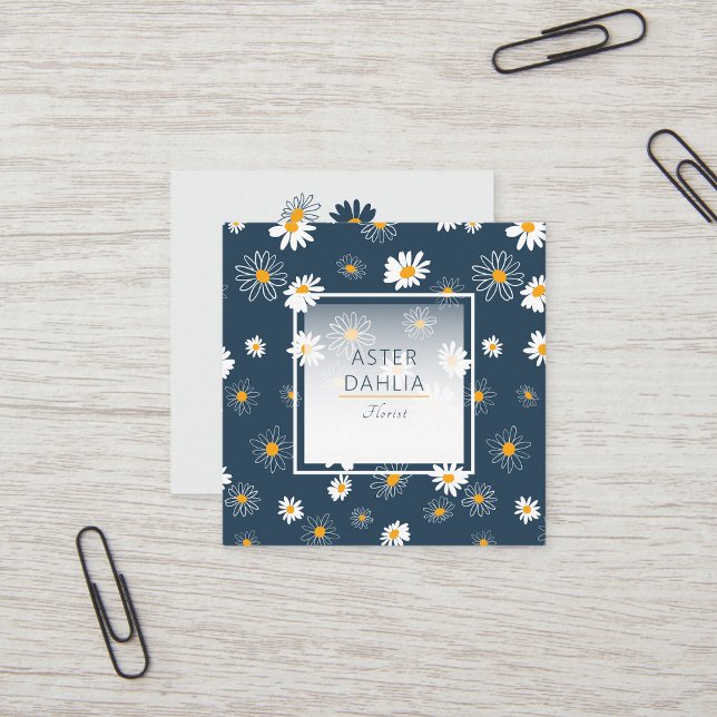 Tarjeta De Visita Cuadrada Flores de margarita amarilla amarilla blanca de la (Stunning Navy Yellow White Classic Daisy Flowers Square Business Card from Studio Posies)