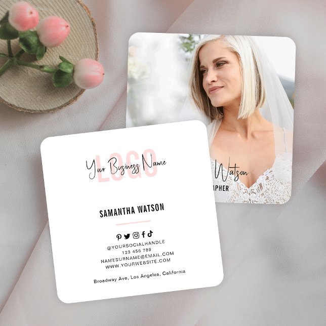 Tarjeta De Visita Cuadrada Fotógrafa de moda hispana rosa de foto completa en (Subido por el creador)
