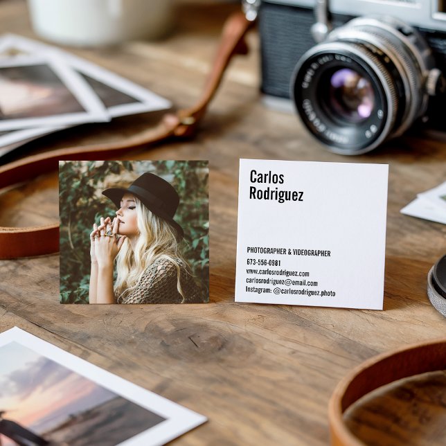 Tarjeta De Visita Cuadrada Fotógrafo moderno foto simple en blanco y negro (Modern photographer photo simple black and white)