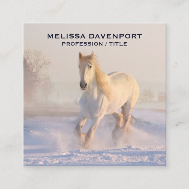 Tarjeta De Visita Cuadrada Hermoso caballo blanco corriendo en la nieve (Anverso)