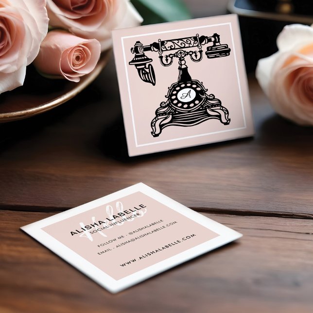 Tarjeta De Visita Cuadrada ¡Hola | Monograma Rubor de teléfono antiguo rosa (Hello | Blush Pink Vintage Antique Phone Monogram Square Business Card)
