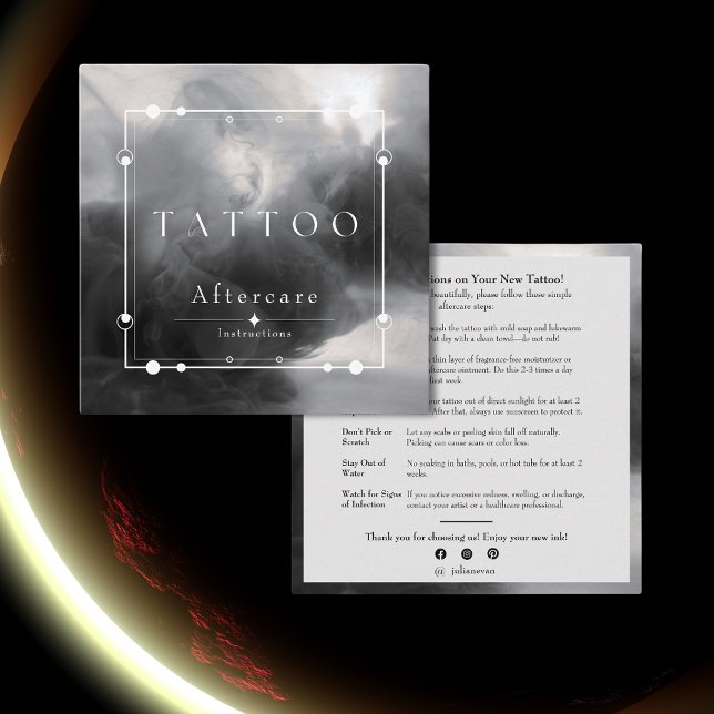 Tarjeta De Visita Cuadrada Instrucciones para el cuidado posterior del tatuaj (Celestial Black Ink Tattoo Aftercare Instructions Square Business Card)