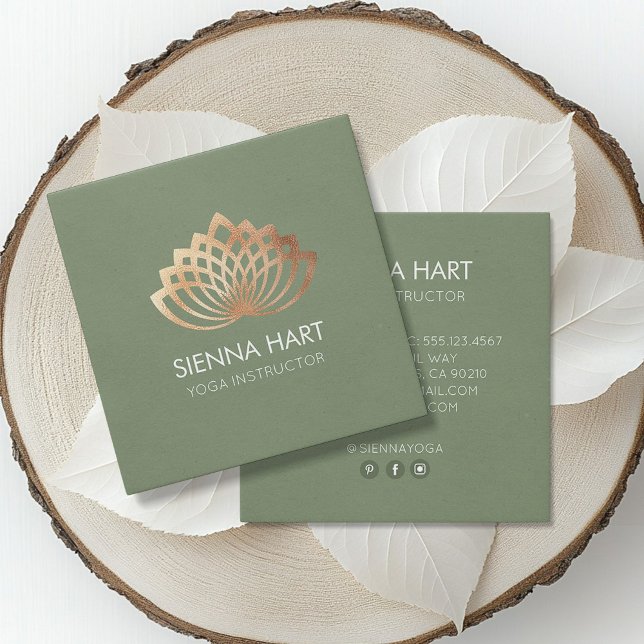 Tarjeta De Visita Cuadrada Instructor de yoga Gold Lotus (Subido por el creador)