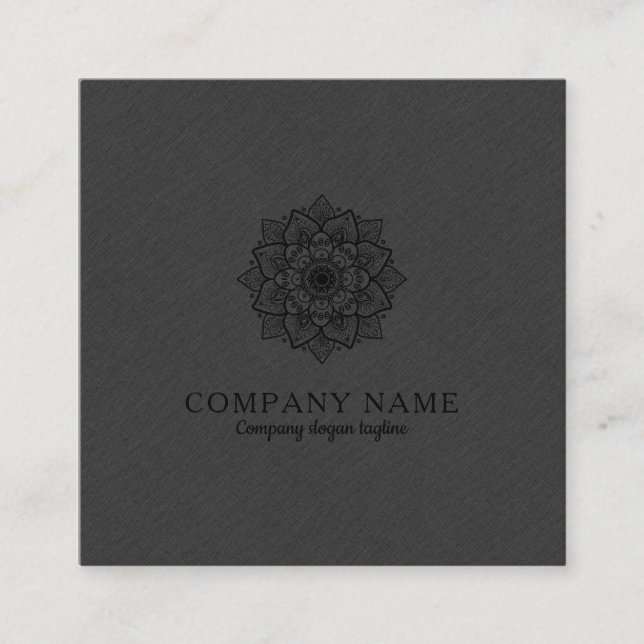 Tarjeta De Visita Cuadrada Lino Falso Gris Oscuro y Mandala Negro (Anverso)