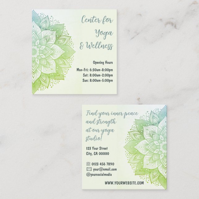 Tarjeta De Visita Cuadrada Mandala Yoga Studio Mención ligera Pastel Verde az (Anverso / Reverso)