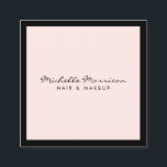 Tarjeta De Visita Cuadrada Maquillaje rosa y belleza vintage<br><div class="desc">Esta plantilla clásica de tarjetas de visita en rosa suave con un borde negro da una primera impresión profesional y refinada. Una estética limpia y sencilla con un toque ligeramente vintage. © 1201AM CREATIVE</div>