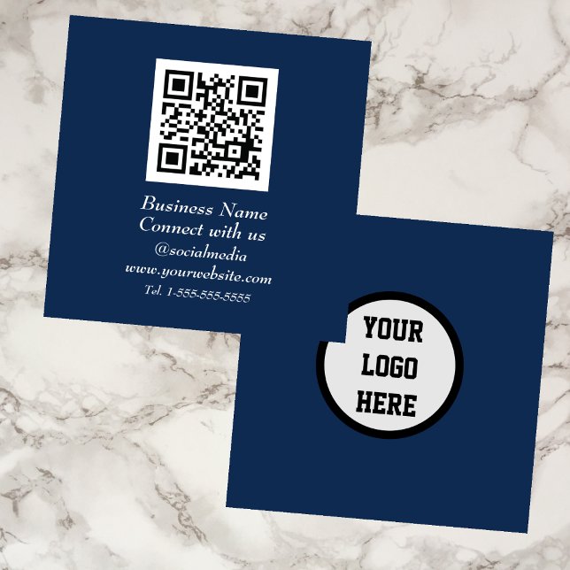 Tarjeta De Visita Cuadrada Medios sociales Código QR Azul marino escaneado (Subido por el creador)