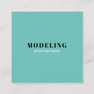 Tarjeta De Visita Cuadrada Minimalista Turquesa y Modelaje Fotográfico Blanco