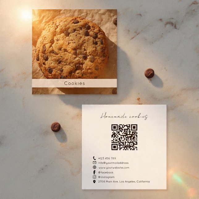 Tarjeta De Visita Cuadrada Modern Cookies Bakery Business Card with QR Code (Subido por el creador)