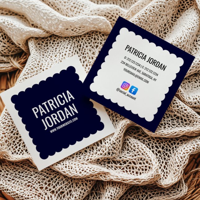 Tarjeta De Visita Cuadrada Navy Blue Wave moderna Simple Social Media Icon (Subido por el creador)