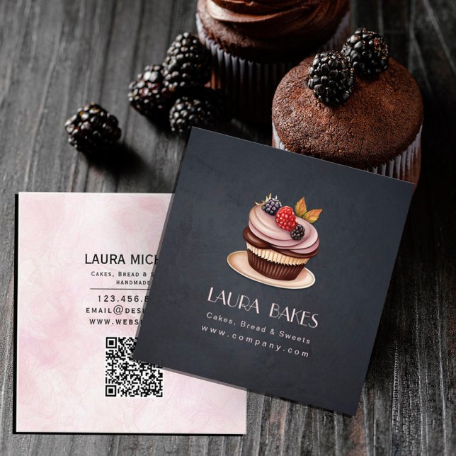 Tarjeta De Visita Cuadrada Pasteles de fruta de panadería dulce pastelería (Business card features delicious cupcakes #cakebakercupcake #bakery #zazzlemade)
