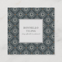 Patrón de diamante negro gris en el suelo de baldo