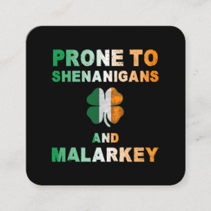 Tarjeta De Visita Cuadrada Propenso A Los Shenanigans Y El Día De Los Padres 