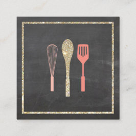 Tarjeta De Visita Cuadrada Purpurina Spoon Whisk Spatula en Chalkboard