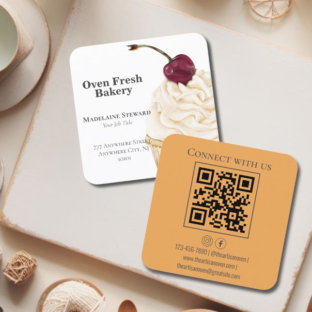 Tarjeta De Visita Cuadrada QR Code Naranja White Cupcake Bakerloo (Subido por el creador)