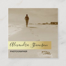 Relieve metalizado dorado de arena de la playa de