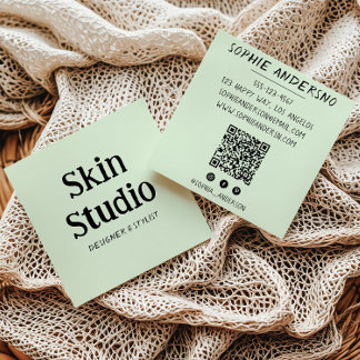 Tarjeta De Visita Cuadrada Sage Green Minimalist Skin Studio Qr Code