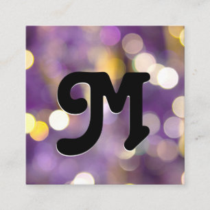 Tarjeta De Visita Cuadrada Serif Monograma   Purple Bokeh