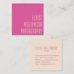 Tarjeta De Visita Cuadrada Típica tipografía contemporánea en rosa caliente