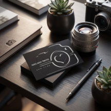 Tarjeta de visita de fotografía con cámara en blan