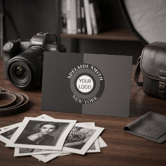 Tarjeta de visita de fotografía con cámara en blan