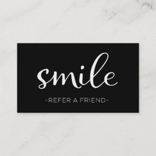 Tarjeta de visita de la remisión del dentista